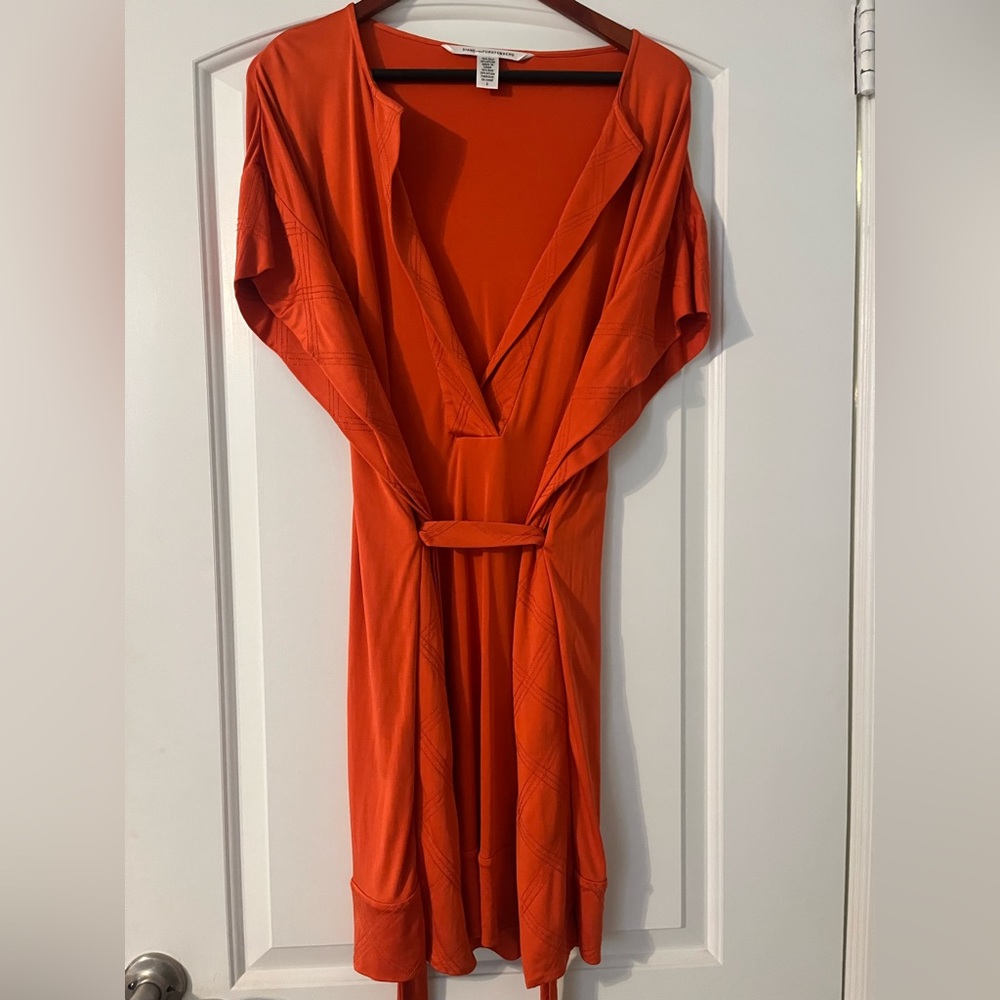 DIANE von FURSTENBERG dress size 2